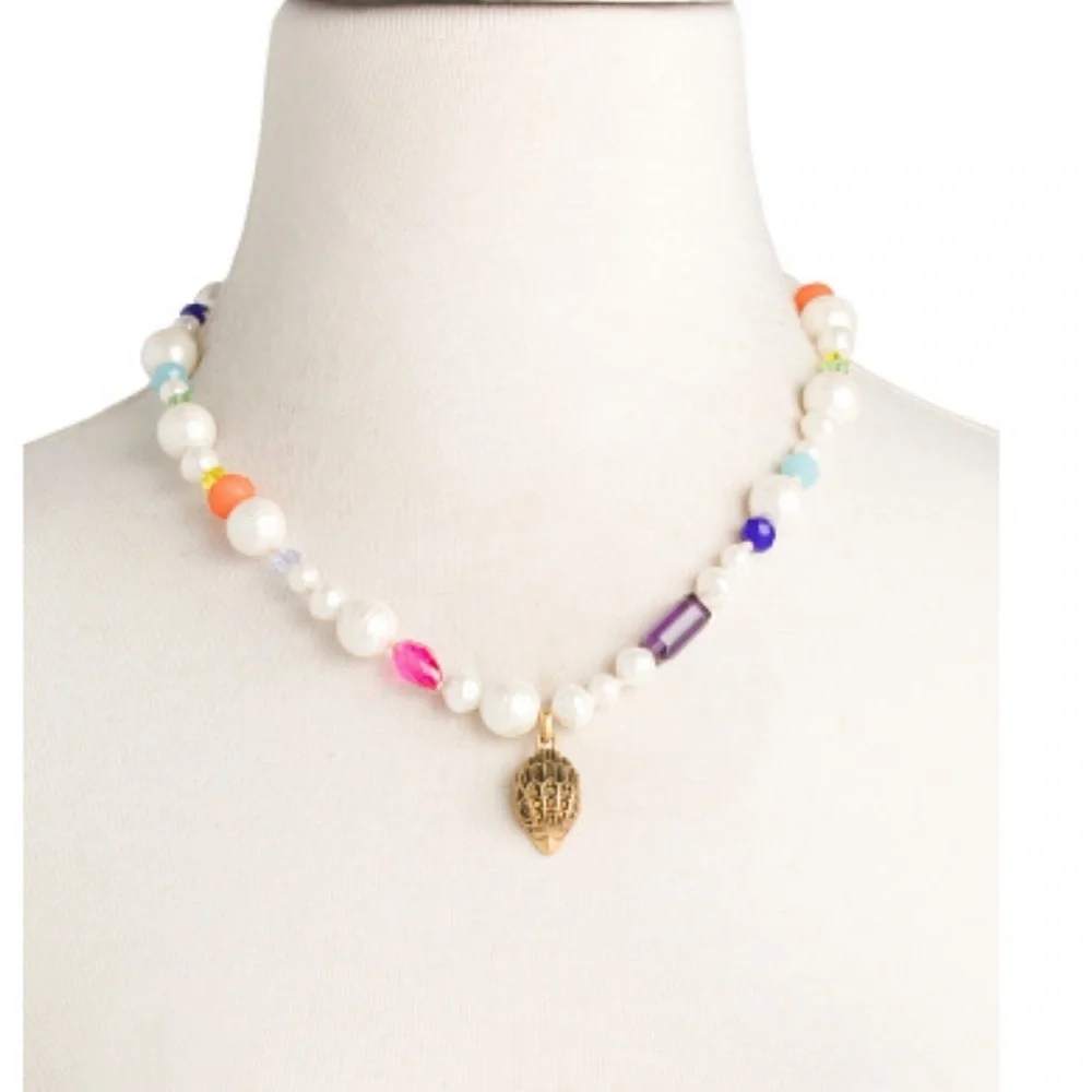 KURT GEIGER Eagle Charm Pearl Beaded Necklace - Picture 3 of 6